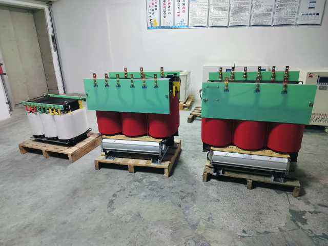 新郑KS11-1000KVA矿用变压器